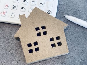 金融　不動産　家